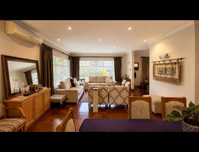 4 BEDROOM FREESTANDING FOR SALE IN SHERWOOD